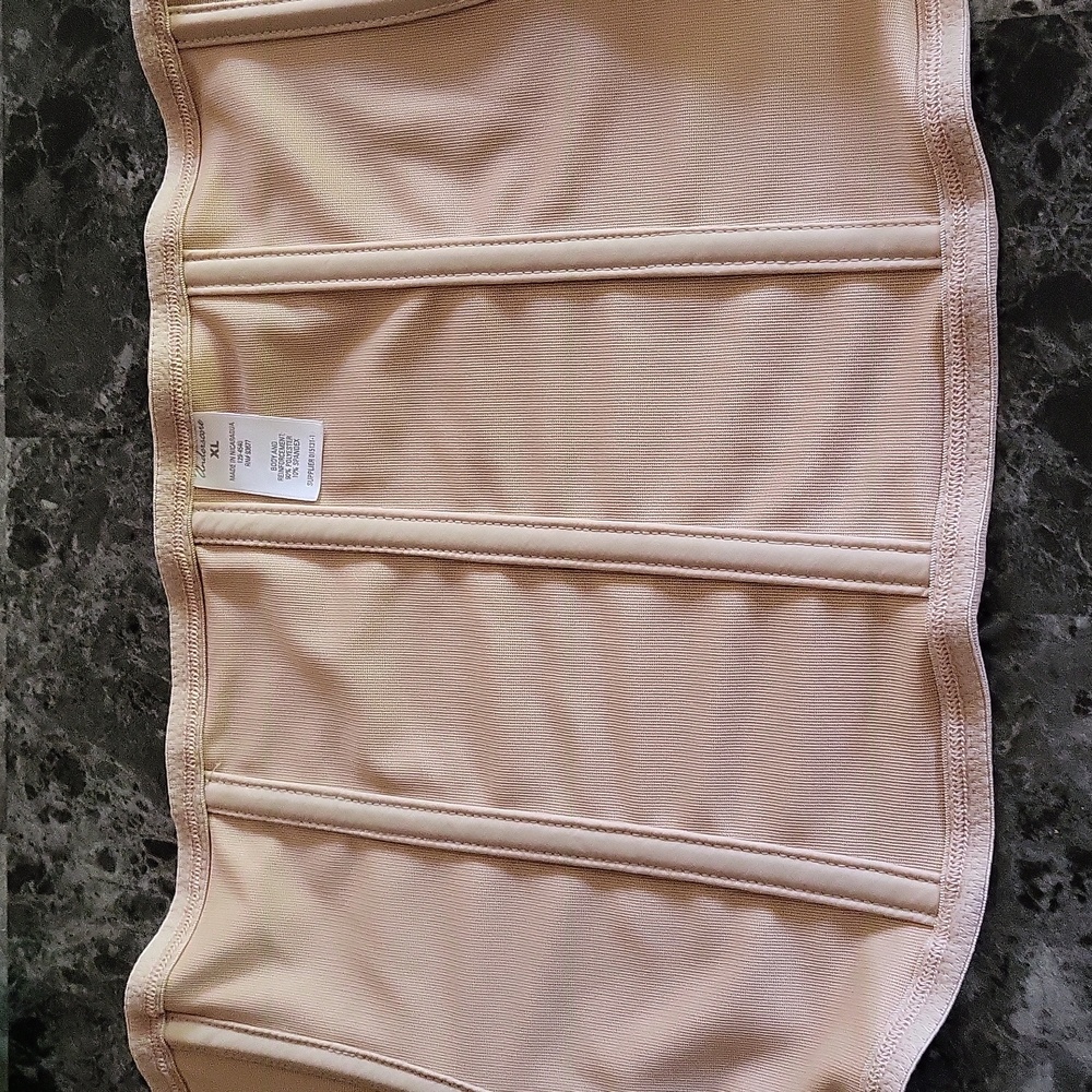 Underscore Shapewear - Picture 2 of 4